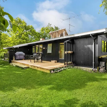 Beautiful In With Kitchen Holiday home Glesborg